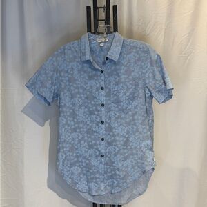 Men's‎ Light Blue Floral Button-Down Shirt